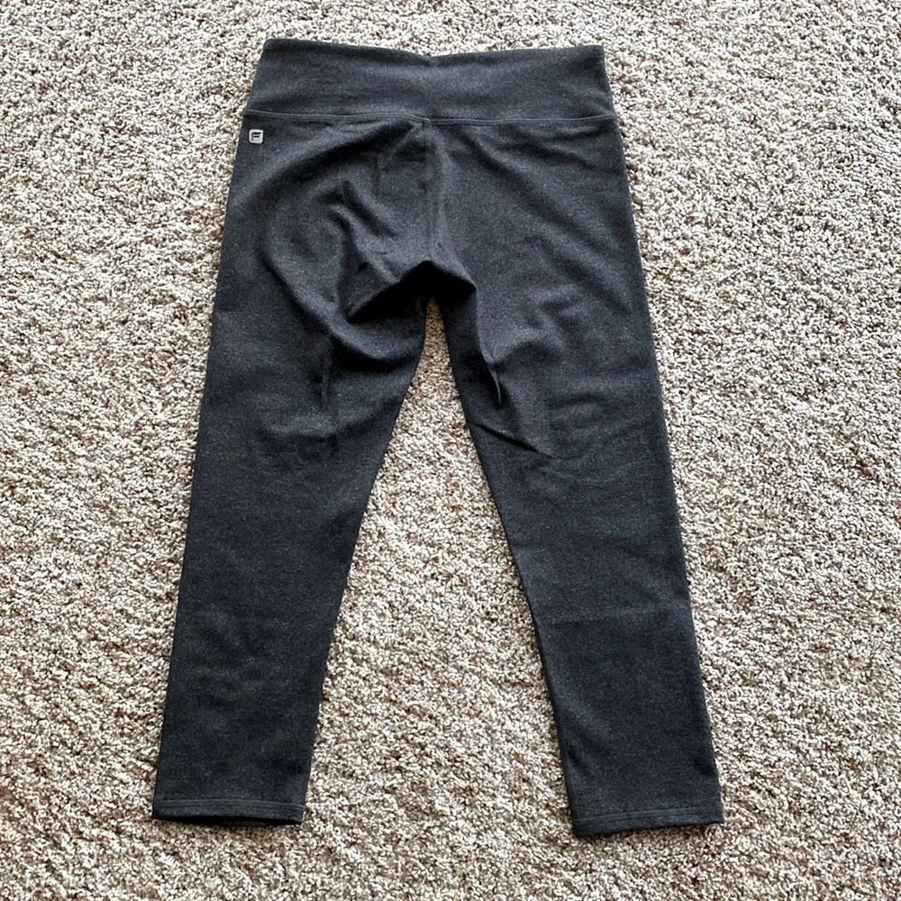 Fabletics Solar Mid Rise Capri Legging - Picture 3 of 5